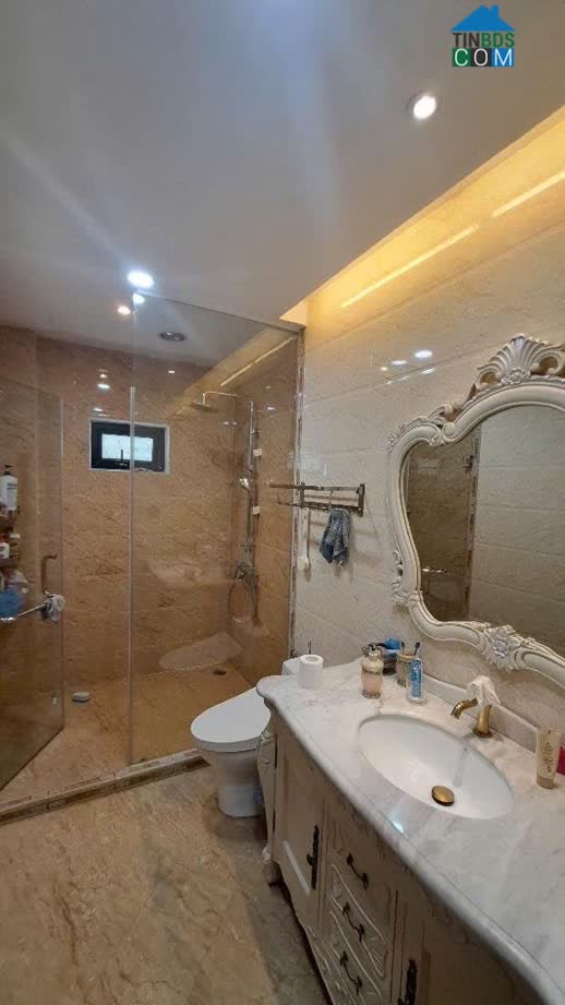 Ảnh Chỉ 15.X Tỷ, Sở Hữu Hoa Hậu Nguyễn Văn Cừ 55m, 6t, Mt5.5m, Thang Máy, Ô Tô Tránh. 0