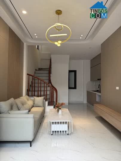 Ảnh Siêu Phẩm Nhà Việt Hưng - Ô Tô Đỗ Cổng - Nhà Mới Cứng Full Nội Thất 30MX 5 Tầng Chỉ 5,6tỷ 0