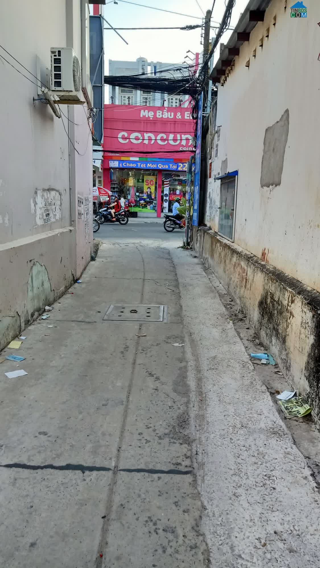 Ảnh Bán nhà HXH thông Hoà Bình Q.TP gần mặt tiền 68m2 (5.2 x15) 3T Chỉ 6 tỷxx 0