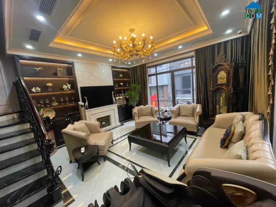 Ảnh Phân Lô Phố Hoàng Cầu, Ở Vip, Kinh Doanh, 62m, 23.6 Tỷ. 0