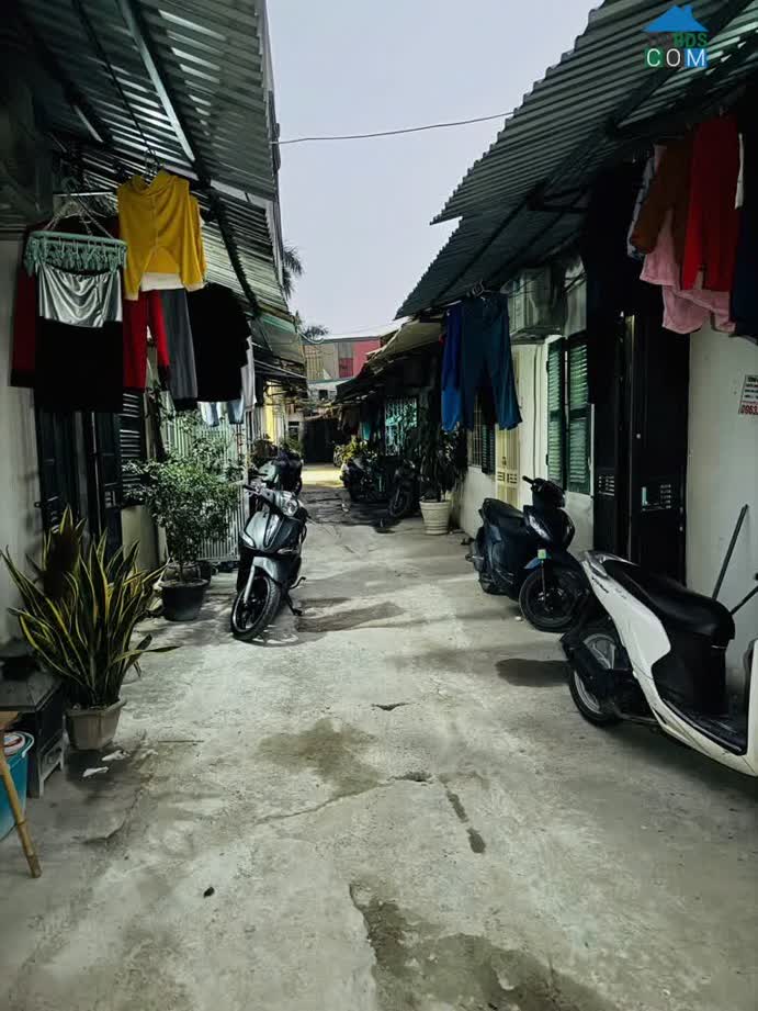 Ảnh Hiếm Nhà Đẹp - Giá Tốt -Vị Trí Đắc Địa Tại Bồ Đề- Long Biên- Ô Tô Đỗ Cửa 0