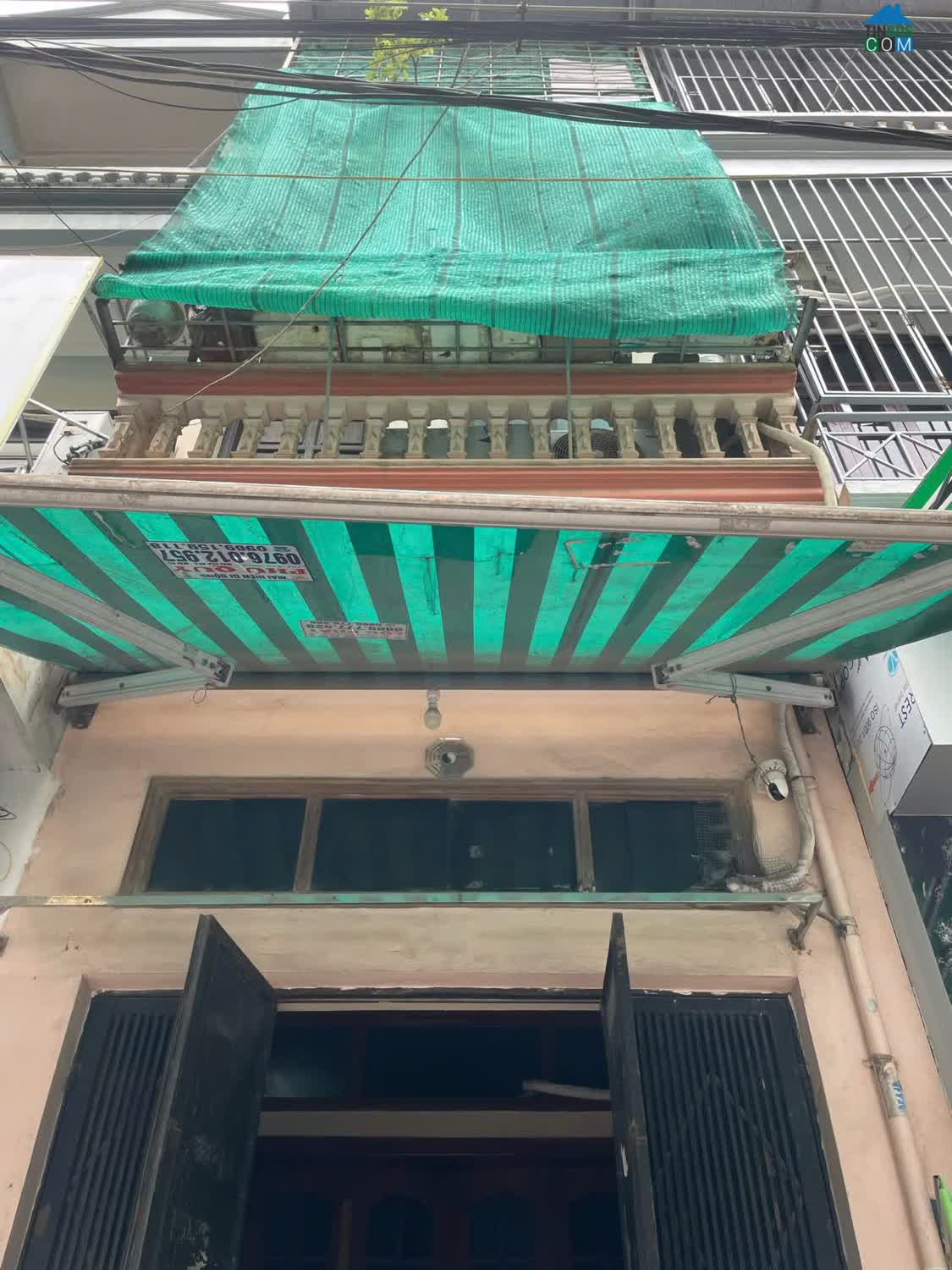 Ảnh Chính chủ cần bán nhà 3 tầng mặt đường số 9A Xa La, phường Phúc La, quận Hà Đông. 0