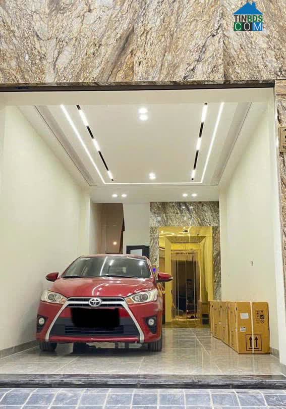 Ảnh SIÊU PHẨM Nguyễn Văn Cừ 40m,7 tầng,THANG MÁY-ÔTÔ TRÁNH-GARA-FULL NT,NGÕ THÔNG,KDOANH,GIÁ 12.x tỷ 0