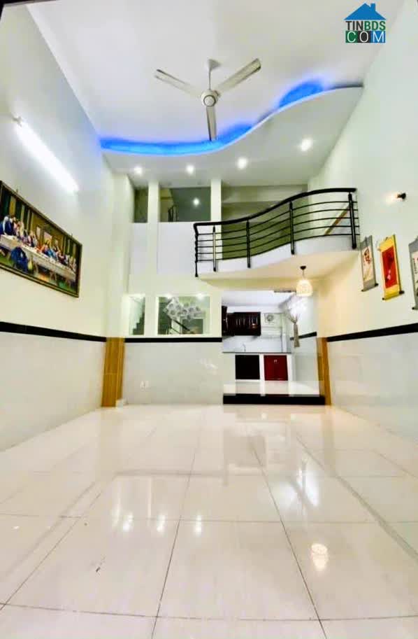 Ảnh Tân Phú – Mặt Tiền – 3 Tầng – 4.7x10 – Gần Chợ Tân Hương – Nhỉnh 6 Tỷ 0