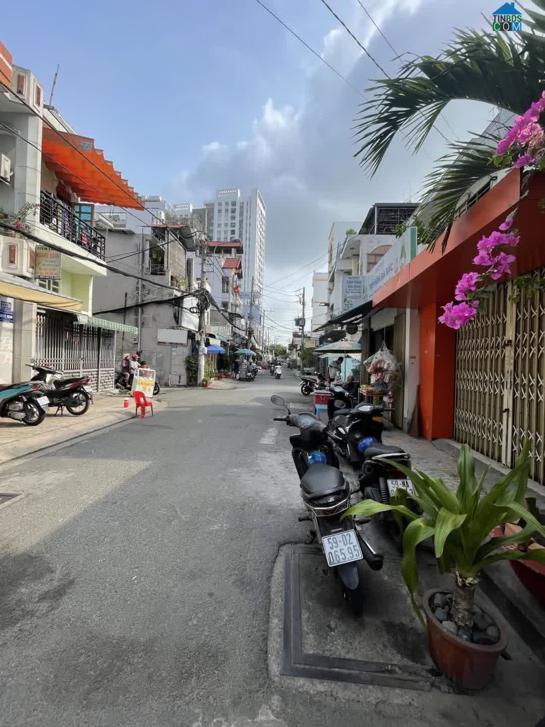 Ảnh Nhà Hẻm Xe Hơi Đường Hoà Bình - Dòng Tiền Cho Thuê Gần 300 Triệu - 3 Tầng (4,1x13m) - Kế Bên Đầm... 0