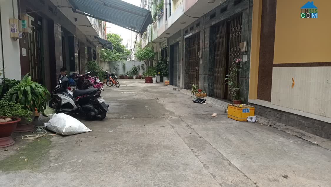 Ảnh Bán nhà HXH đậu cửa Tân Kỳ Tân Quý 4.2x10,2m2 đúc 3.5 tấm giá chỉ 5tỷxx 0