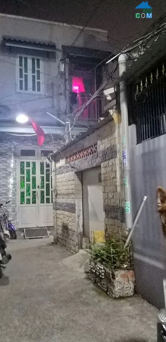 Ảnh Cần bán gấp nhà đẹp Linh Xuân – giá tốt bất ngờ ngay chợ Linh Xuân. 0