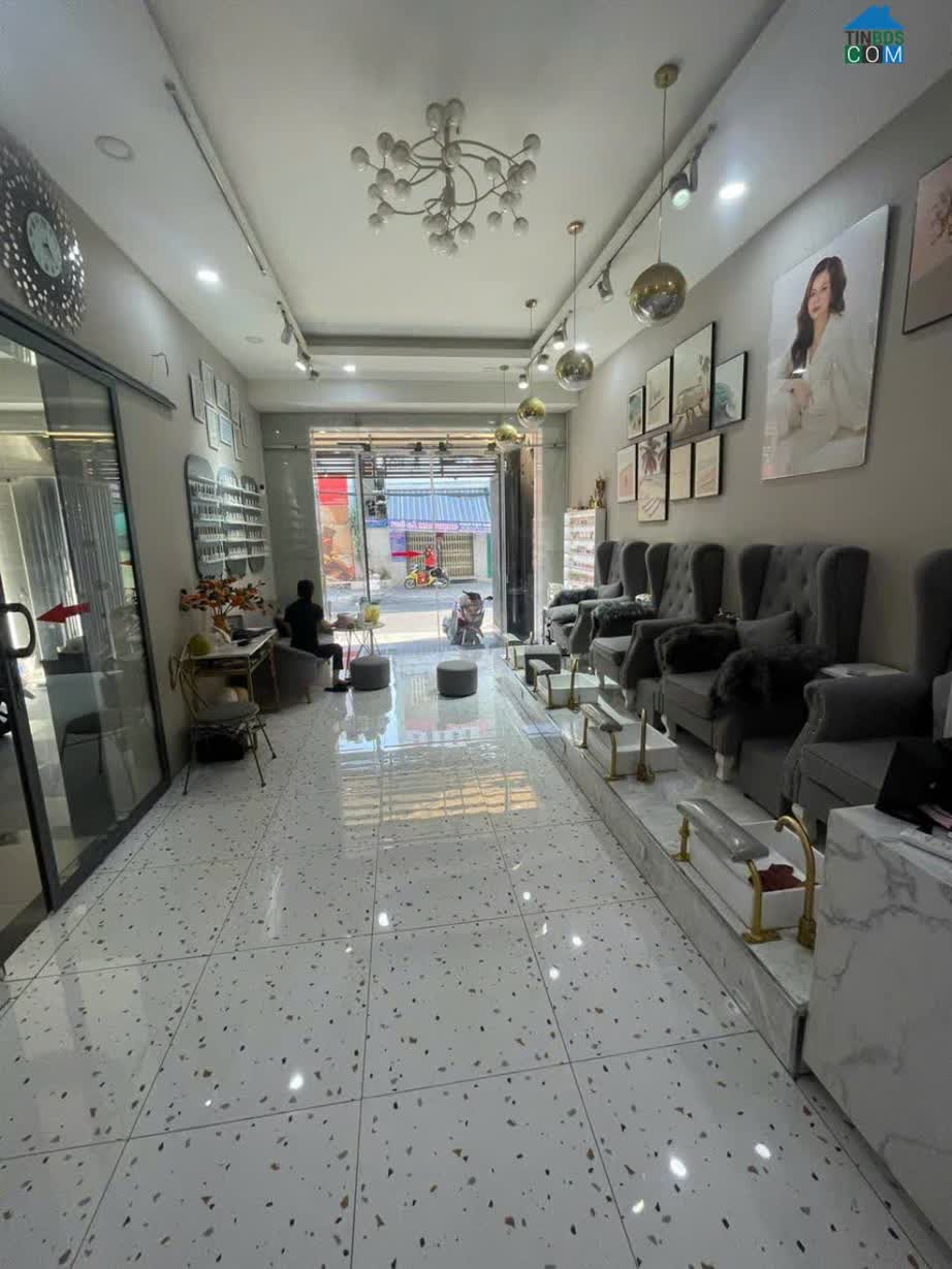 Ảnh Nhà đẹp mặt tiền Tạ Quang Bửu 4x18, 4 tầng mới, Giá chỉ 9 tỷ 9 0