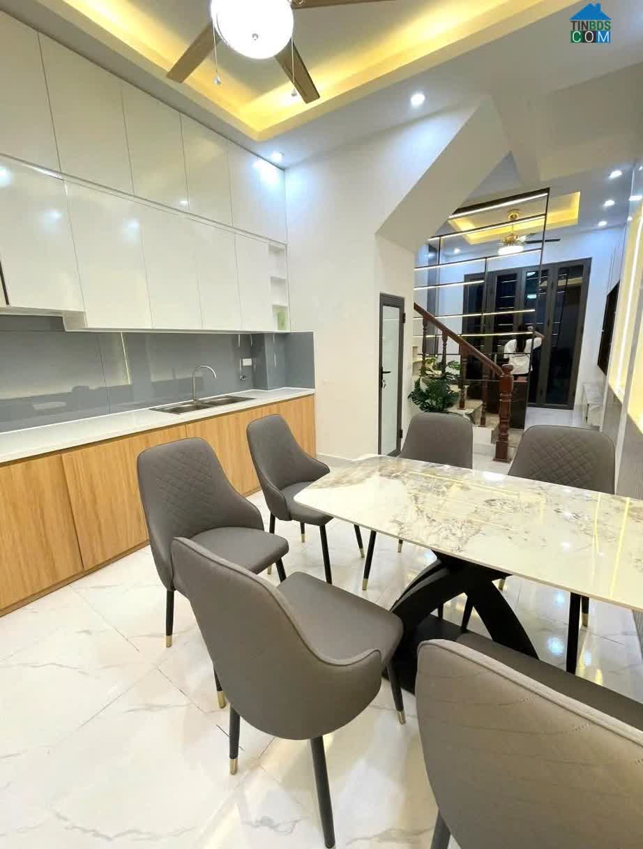 Ảnh Còn 1 Căn Duy Nhất !!! Bán Nhà Đào Tấn 32M2 - 4 Tầng - 3.2m Mặt Tiền - 6.9 Tỷ - Ngõ Thông 0