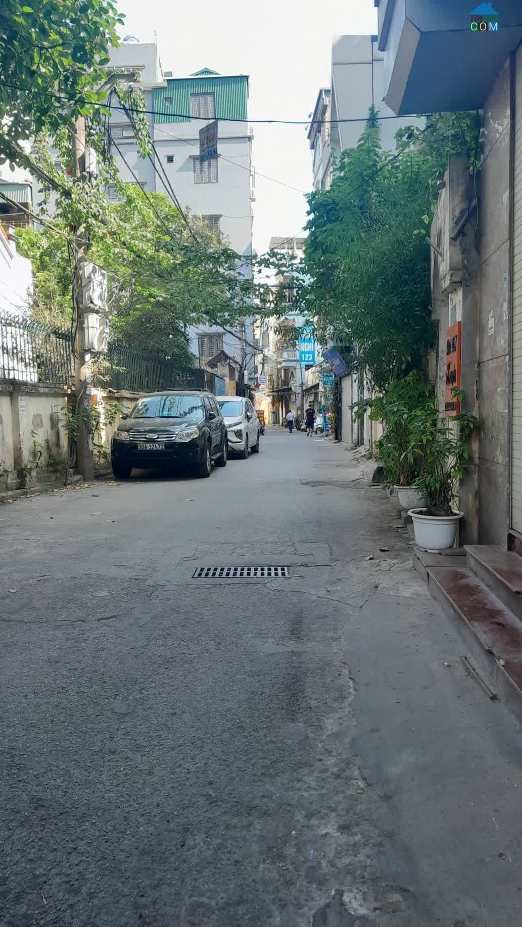 Ảnh Bán nhà 42m2 phố Trung Kính chỉ nhỉnh 9 tỷ, Gần oto, Ngõ rộng thoáng, An sinh tốt, Ở hoặc cho thuê 0