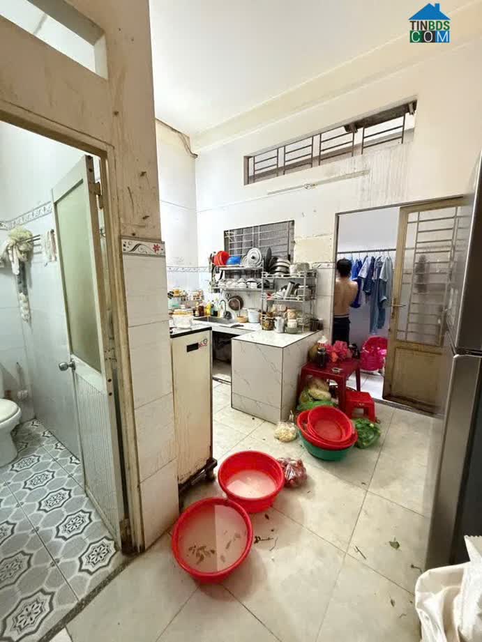 Ảnh Bán nhà mặt tiền Tô Hiệu-ngang 4m-8PN-sổ vuông-khu dân trí-giá tốt 0