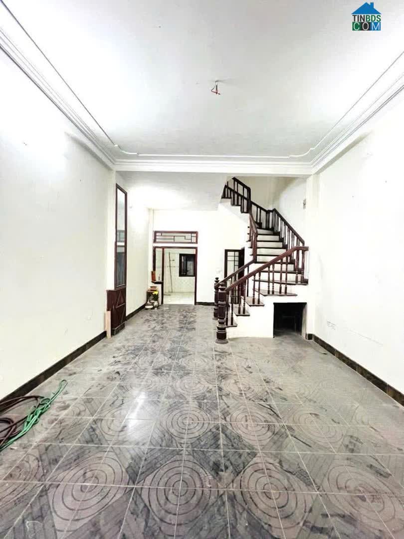 Ảnh PL PHÙNG CHÍ KIÊN - KINH DOANH - Ô TÔ DT 56m2 4 tầng Mặt tiền 4m Giá 17.5 tỷ 0