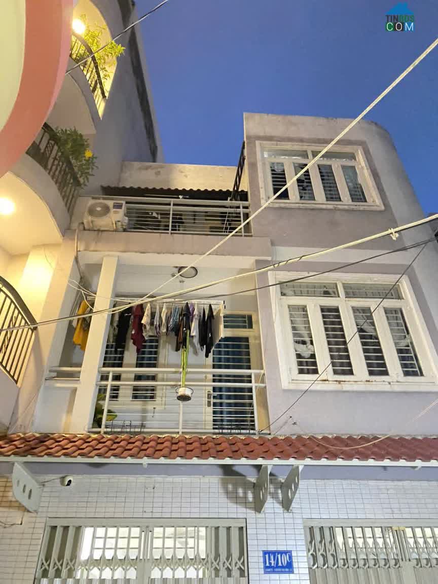 Ảnh Chính Chủ Cần Bán Nhà Đẹp Đường Calmette - Quận 1 0