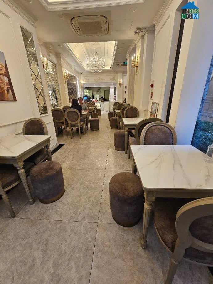 Ảnh Tuyệt Tác Mặt Phố Nguyễn Văn Cừ 320m, 9t, MT 9m, Thang Máy, Vỉa Hè, Dòng Tiền 1 Tỷ/tháng. 0