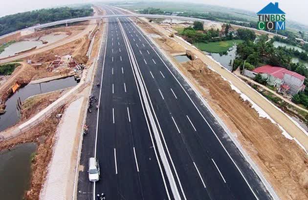 Ảnh sát sân bay , 720tr/150m2 thổ cư , đường mở rộng 42m 0