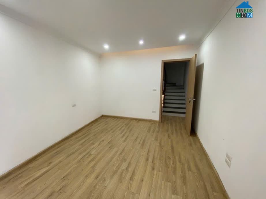 Ảnh Chỉ 6.X Tỷ, Nhà Dân Xây Gia Quất 35m, 5t, Nở Hậu, Thoáng, Ngõ Nông, 3 Bước Ra Ô Tô Tránh. 0