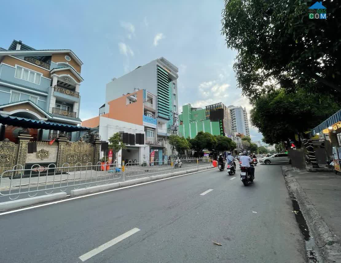 Ảnh Nhà phố 4 tầng mặt tiền Đường Nguyễn Sơn kinh doanh tốt - 20,9 tỷ 0