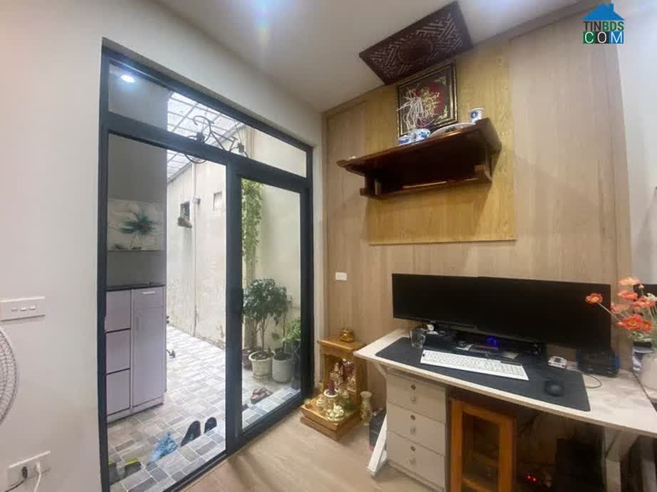 Ảnh Rẻ Nhất Phố, Nhà Dân Xây Ngọc Lâm 56m, 3t, MT 4m, 3 Thoáng, Sát Phố, Ô Tô Đỗ Cổng. 0