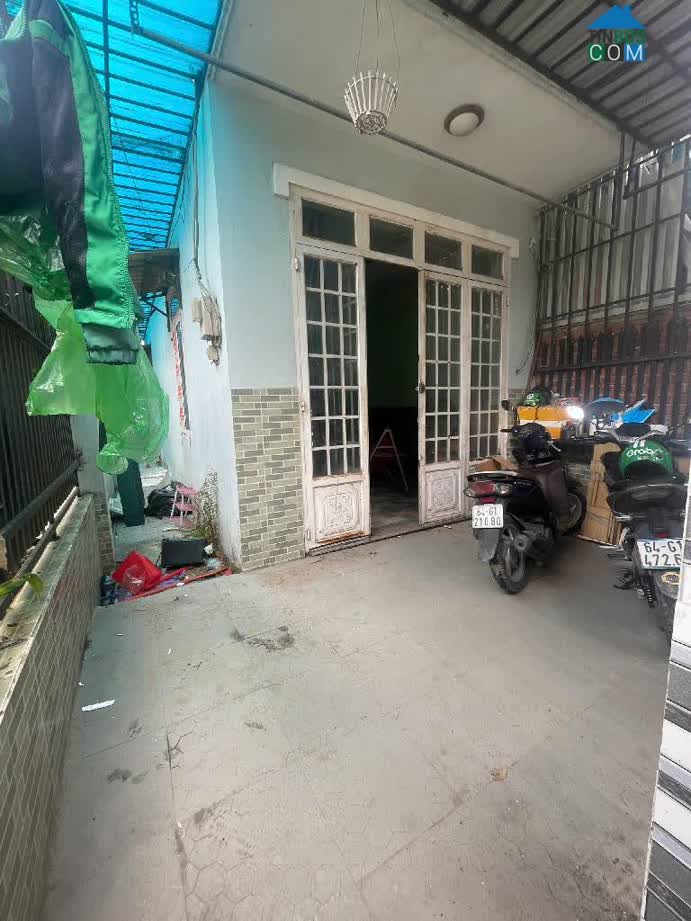 Ảnh LÔ GÓC - GẦN XH - SỔ VUÔNG HOÀN CÔNG 0