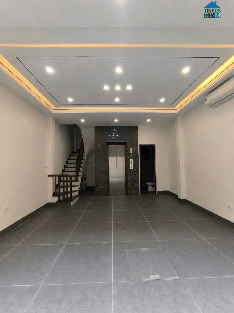 Ảnh Bán nhà Cổ Linh 37m MT5m 6 tầng thang máy ô tô qua giá 10 tỷ 0