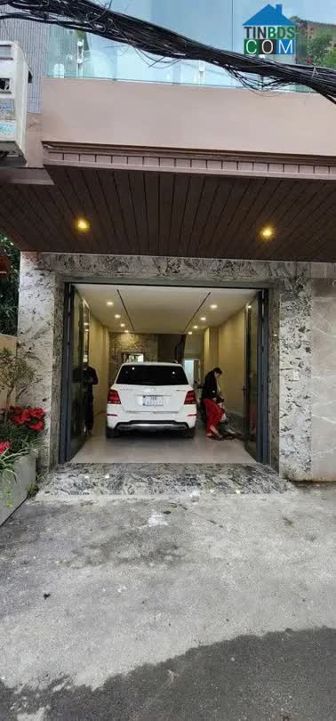 Ảnh NHÀ ĐẸP TẶNG NỘI THẤT Phố Bồ Đề 52 m2 X 6 Tầng 13.9 tỷ Long Biên Hà Nội.Ô TÔ VÀO NHÀ. 0