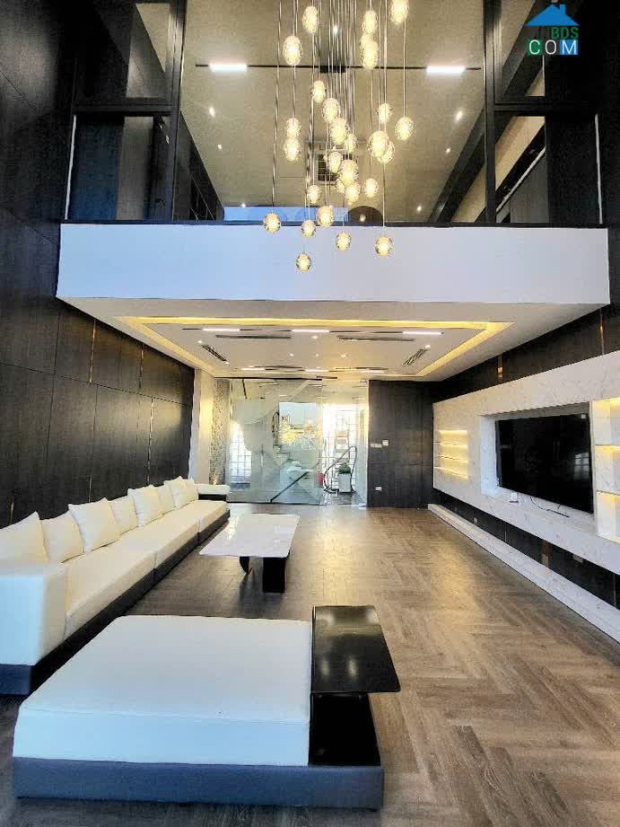 Ảnh Hoa Hậu Ngọc Thụy 60m, 8t, Mt6m, Thang Máy, Gara 2 Ô Tô, Nội Thất 5*, Khu Xông Hơi Xịn Sò. 0