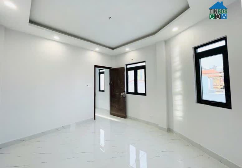 Ảnh Quận 8 – Căn Gốc Đường Nội Bộ Công Viên Bông Sao – Xe Hơi Trong Nhà - 53M2 - 5 Tầng BTCT - Nhỉnh... 0