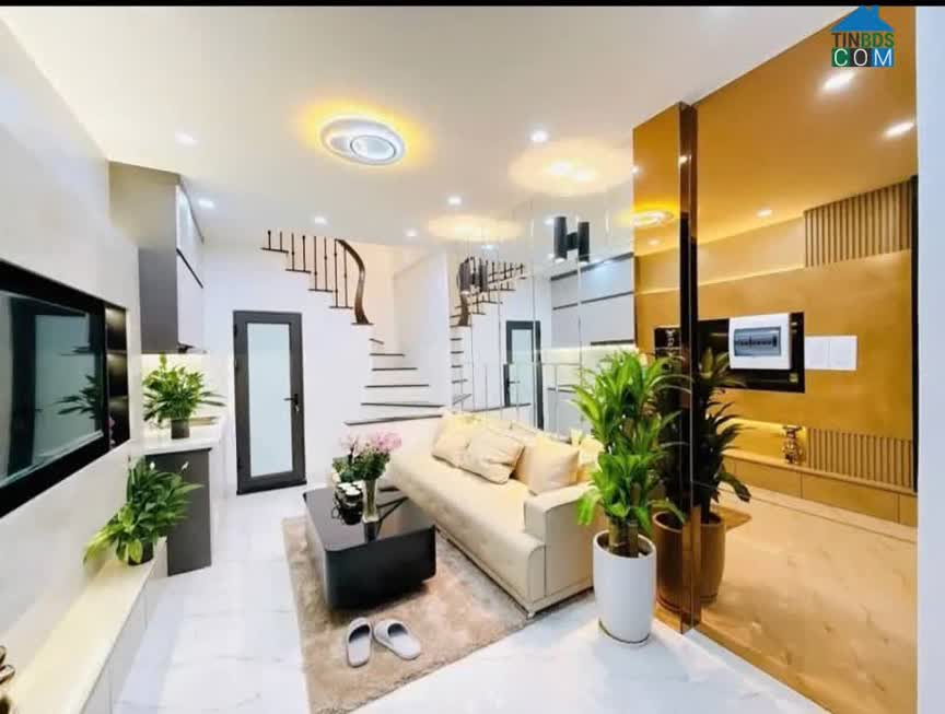 Ảnh 6.X tỷ - 43m, 5 tầng, BÁN NHÀ NGỌC THỤY - BỒ ĐỀ, LONG BIÊN 
Gần ô tô, gần bãi đỗ xe 24/24 tiện lợi 0