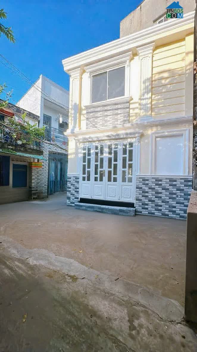 Ảnh Sát Mặt Tiền Xe Hơi 
có 2 Tỷ 
ngang 4.5 X DTSD 22 M2 0