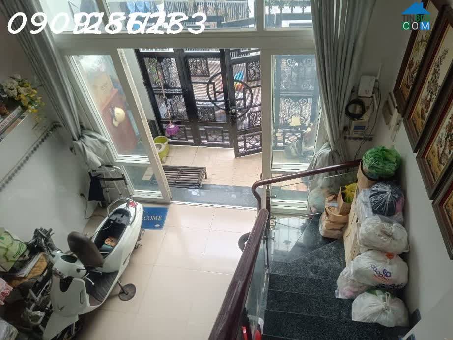 Ảnh Ngay TT Quận 7-Nhà 4 Tầng-60m2- Nhỉnh 6 Tỷ 0