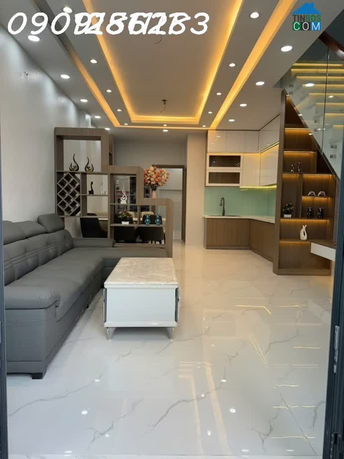 Ảnh Bán Gấp- Nhà 2 Tầng-105m2-Huỳnh Tấn Phát-Quận 7- Nhỉnh 8 Tỷ 0