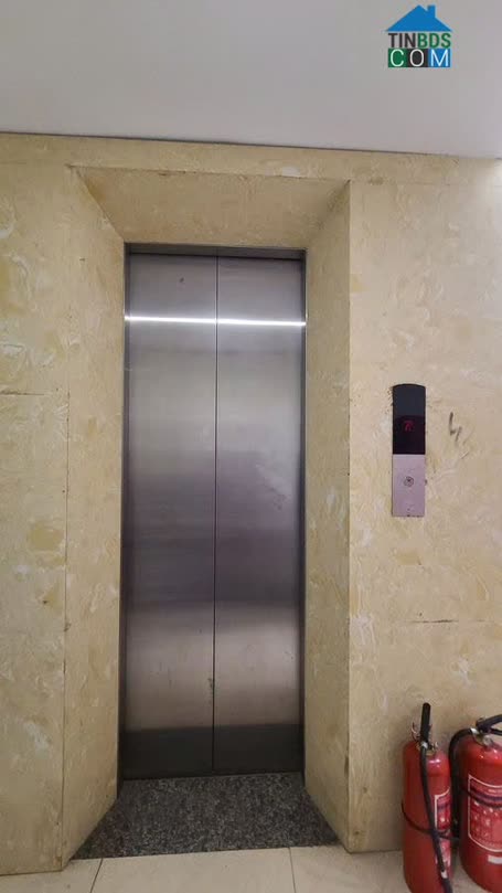 Ảnh Mình cho thuê nhà mới, hai cửa đi ,vỉa hè, 104m2- 5T, Bách Khoa_35 Tr 0