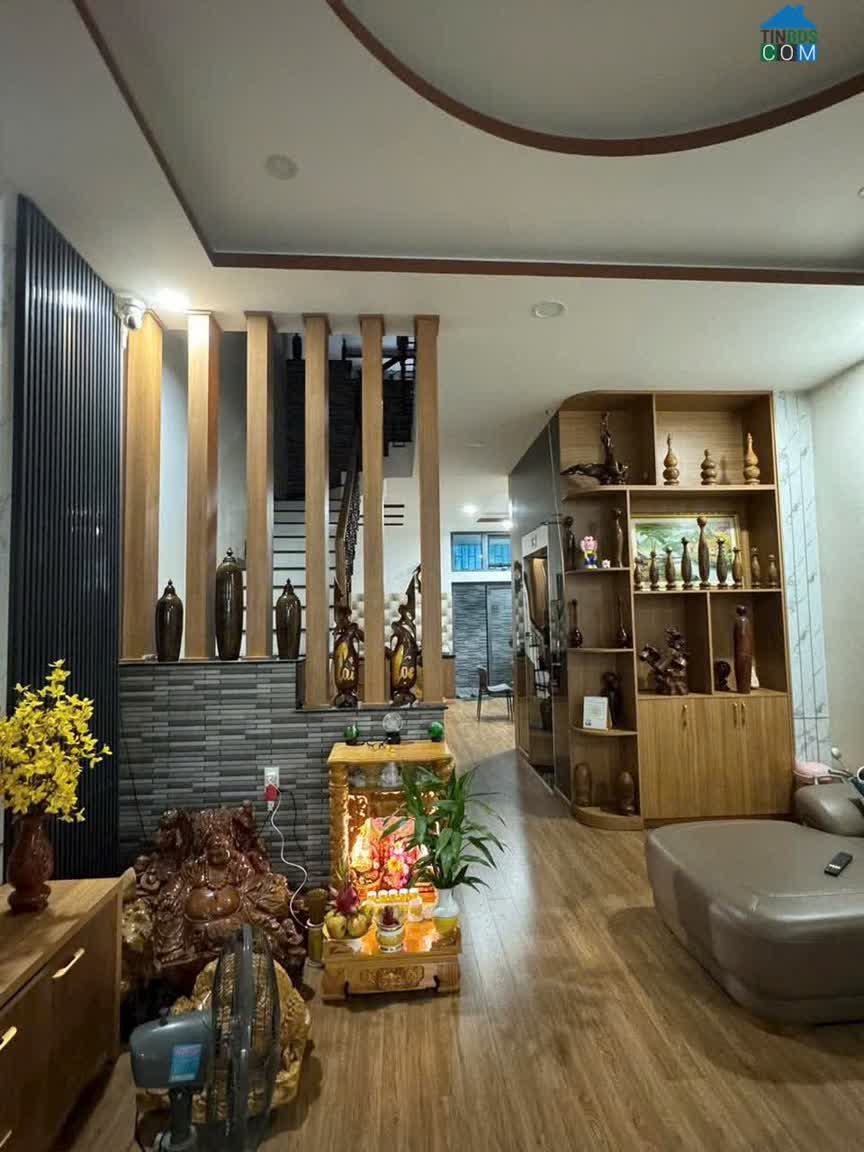 Ảnh Nhà 1 trệt 3 lầu – Kinh doanh căn hộ siêu lợi nhuận
diện tích: Ngang 6m, tổng 138m² Giá bán :... 0