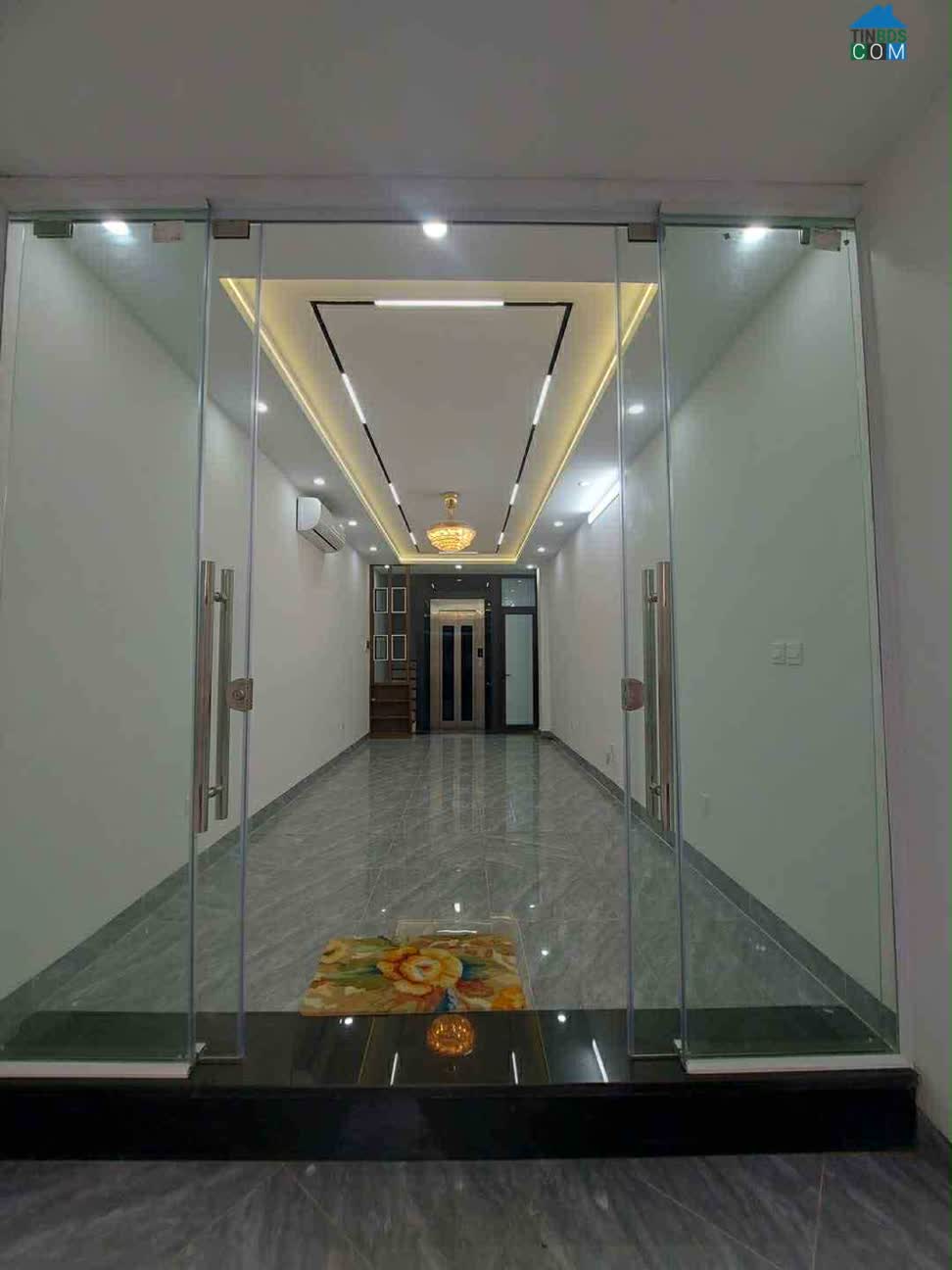 Ảnh Bán nhà Vĩnh Hưng, Hoàng Mai 45m, lô góc 3 thoáng, ô tô tải đỗ cửa, thang máy nhập khẩu êm ru,... 0