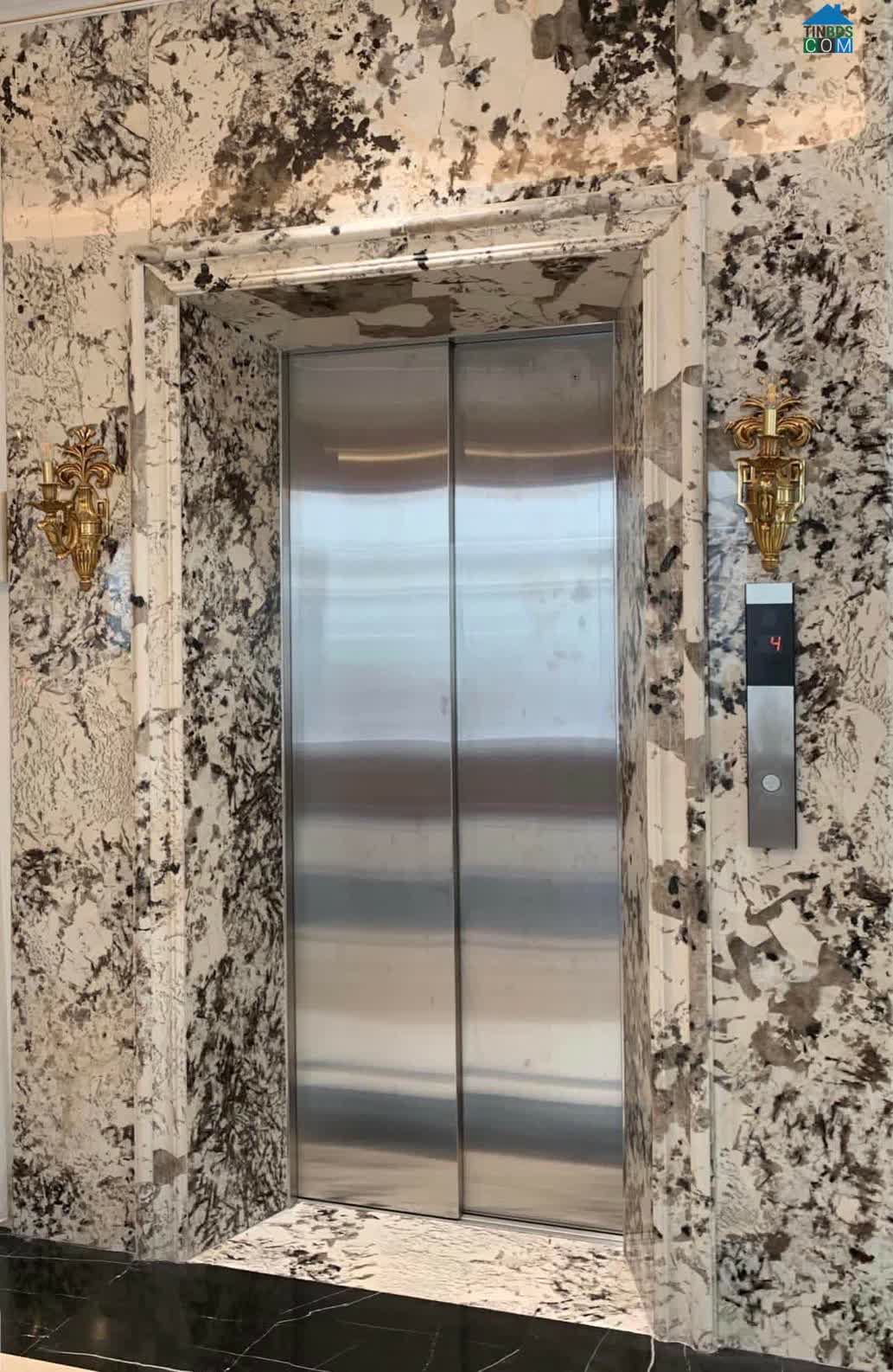 Ảnh Tôi Cho thuê nhà mới, hai đường đi, Võ Thị Sáu, 111m2x 5T vỉa hè 30 Tr 0