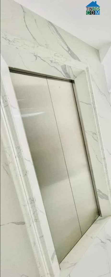 Ảnh Cho thuê nhà mới, lô góc , thang máy,vỉa hè, 118m2- 4T, Hoàng Cầu_45 Tr 0