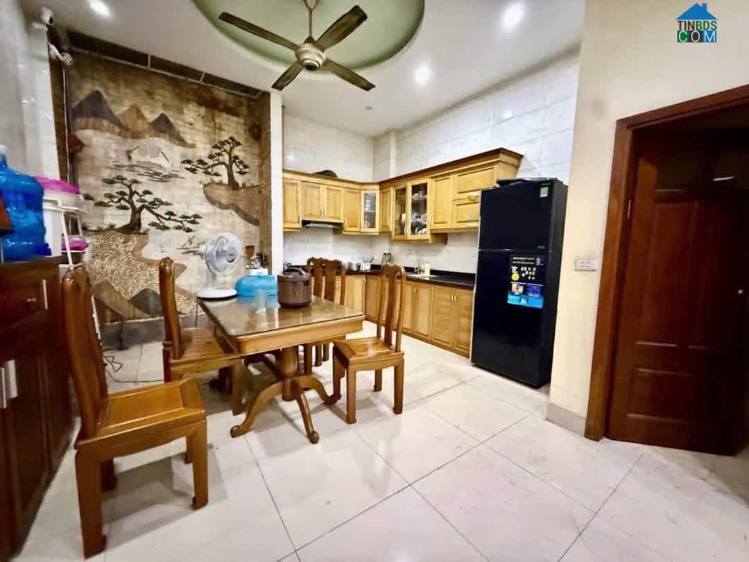 Ảnh Bán nhà Khương Đình gần hồ, Dt 61m2, 5t, Mt 4m, ô tô tránh, kinh doanh. 0