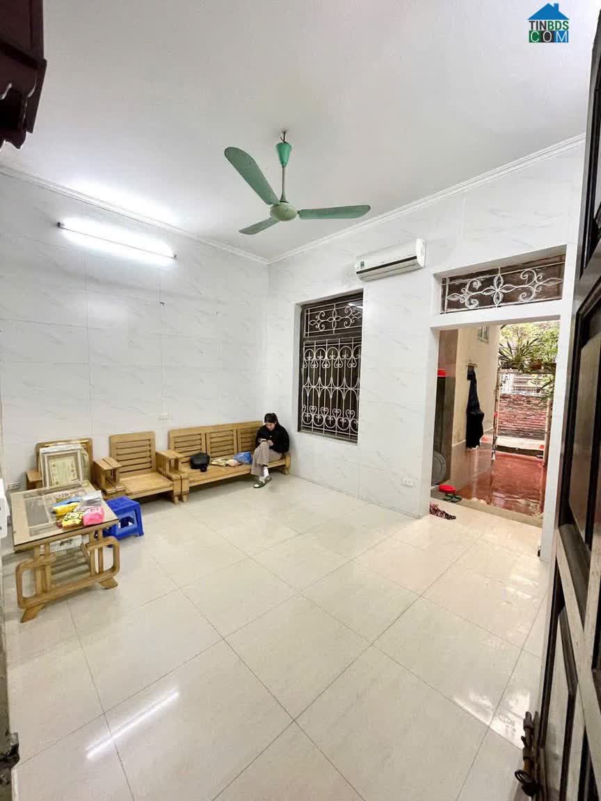 Ảnh Cho thuê nhà ngõ 105 Bạch Mai ở gia đình, 3 tầng x 40m2, 2 ngủ, 8 Triệu 0