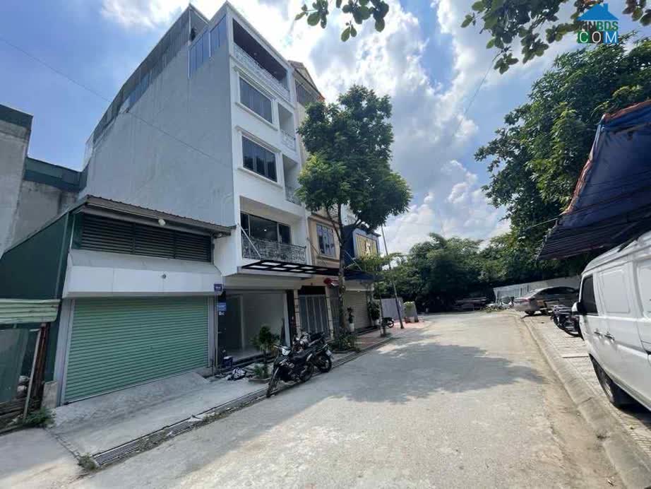 Ảnh Nhà mới đẹp lung linh, Ô tô tránh + vỉa hè kinh doanh, gần QL32 ga tàu cao tốc trên cao, Trường... 0