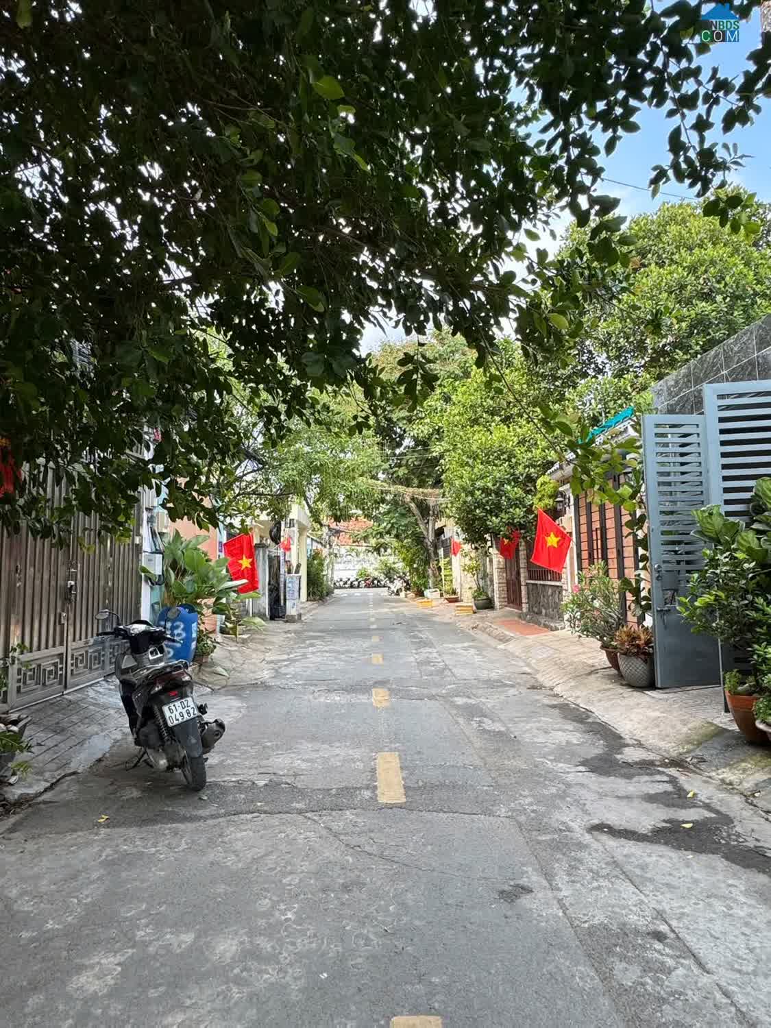 Ảnh Cần bán nhà hxh đường thủy lợi phước long A Q9 , DT 76M- 4,5 TY 0