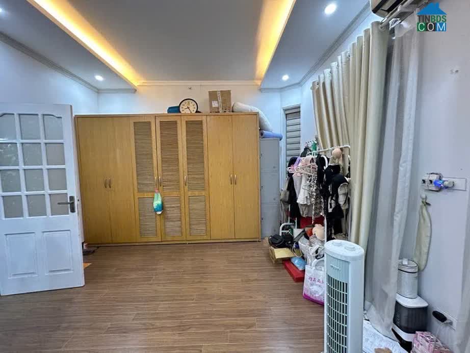 Ảnh Nhỉnh 8 Tỷ, Nhà Lô Góc Lõi Phố Ngọc Lâm 35m, 4t, MT 5.8m, Sát Phố, Trung Tâm Mọi Tiện Ích. 0