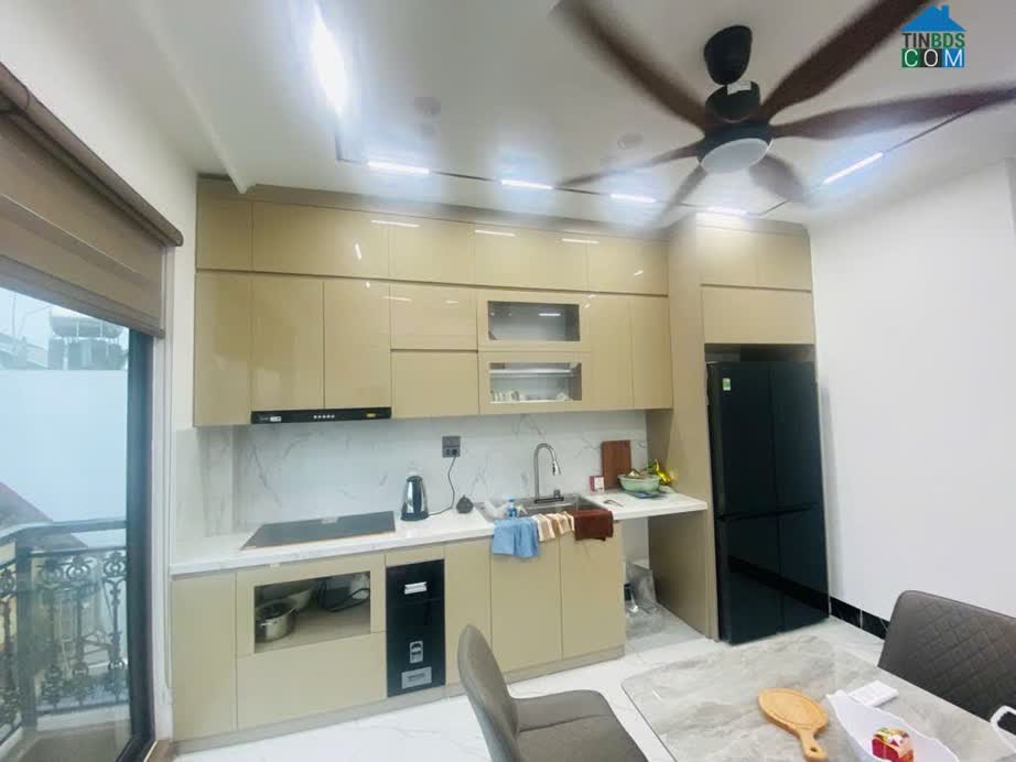 Ảnh Chỉ Có 1 Căn, Hơn 9 Tỷ Nhà Lõi Ngọc Thụy 40m, 6t, Mt4m, Thang Máy, 2 Thoáng, Ô Tô Đỗ Cổng. 0