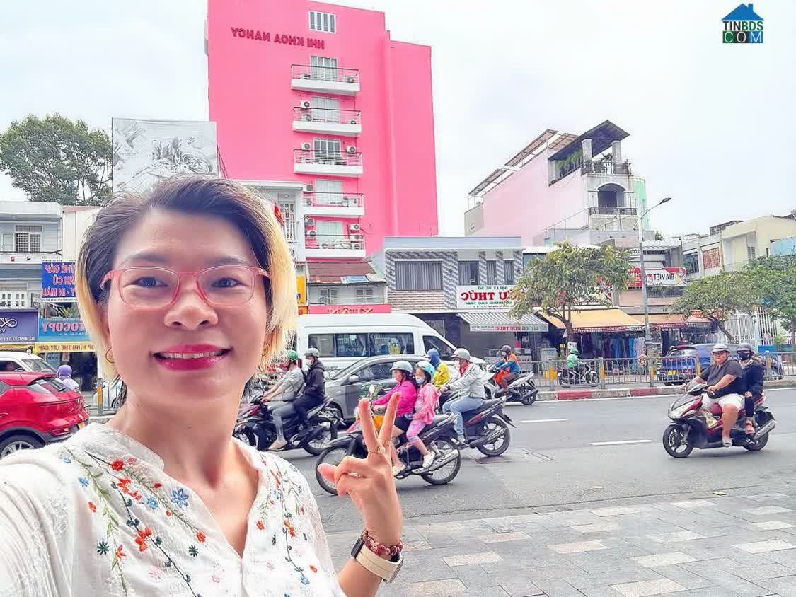 Ảnh Bán Nhà 3 Tầng Mặt Tiền KD Đ. Nguyễn Văn Cừ - Ngay Góc Trần Hưng Đạo. Quận 1 - 145M2 - Chính Chủ... 0