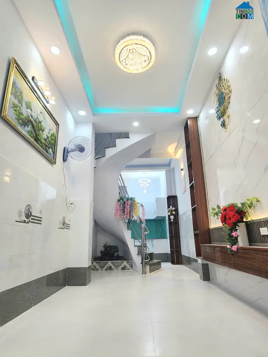 Ảnh Bán nhà 5 tầng mới xây thiết kế hiện đại Tùng Thiện Vương P13 Q8 0