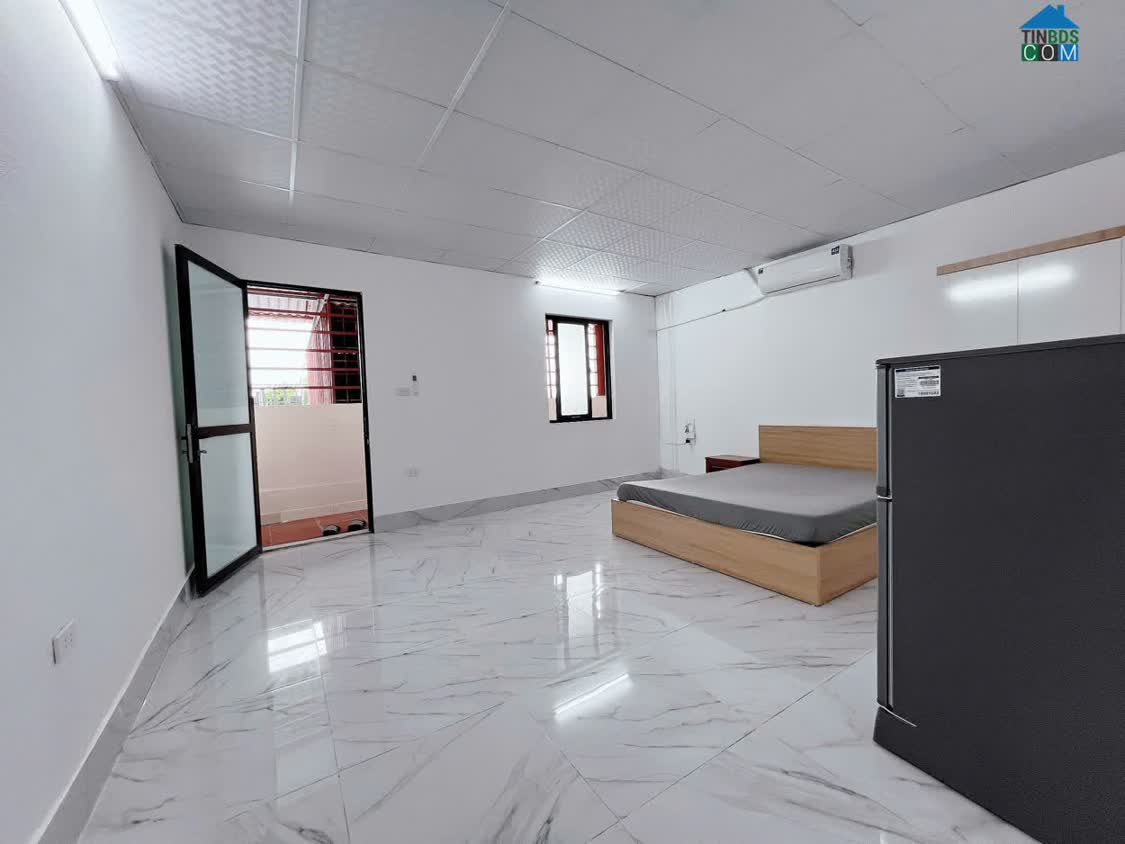 Ảnh Cho Thuê Ccmn cực đẹp thoáng Ngõ 26 Đường Láng, Đống Đa 0