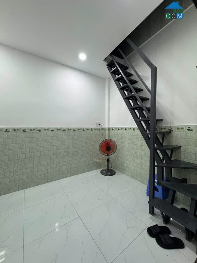 Ảnh Bán nhà hẻm thông Âu Cơ, sổ hồng riêng hơn 1 tỷ 0