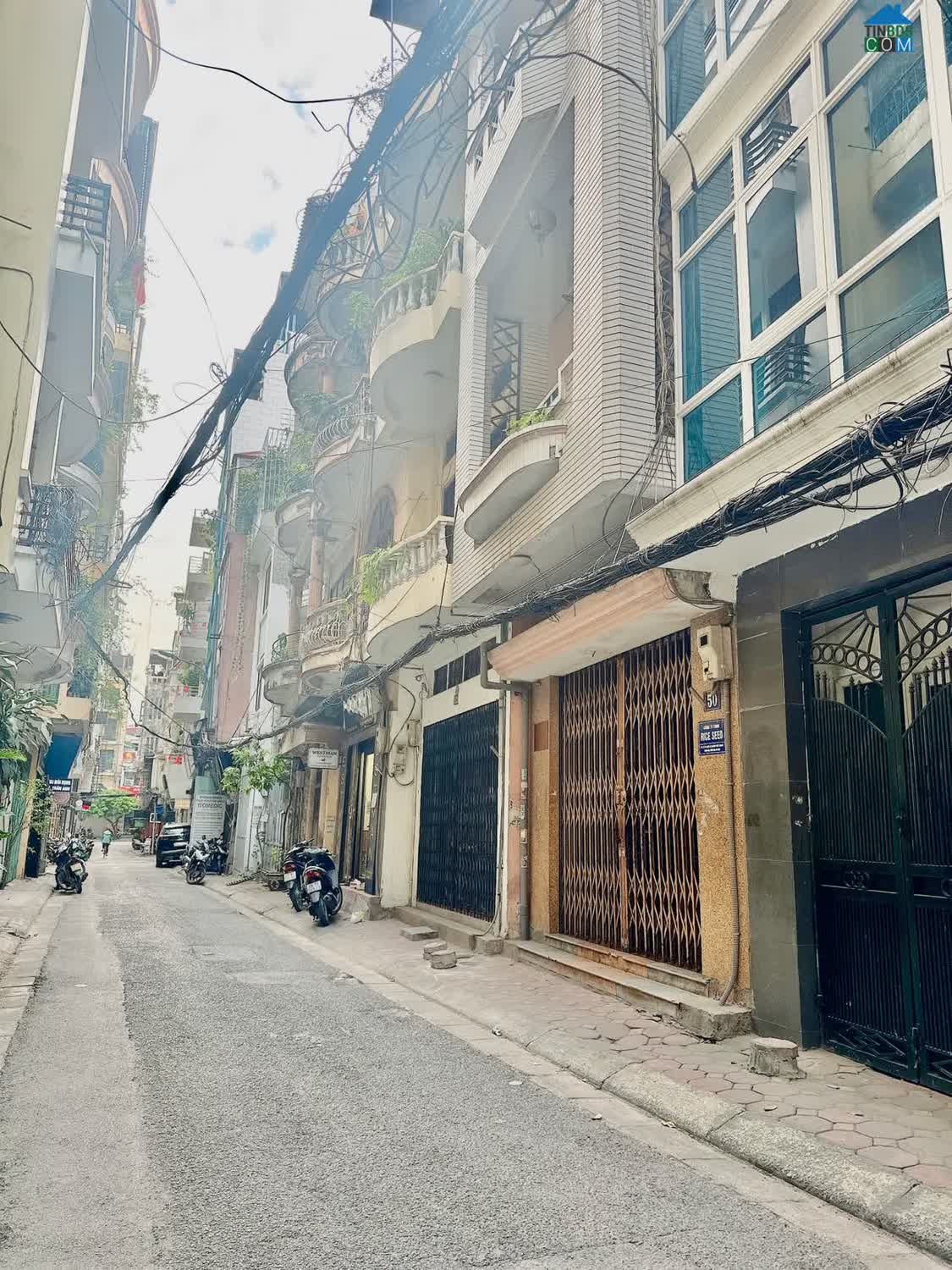 Ảnh Bán nhà ngõ 49 Huỳnh Thúc Kháng – 33m² x 5T. Lô góc – Ô tô đỗ cửa – 15.9 tỷ 0