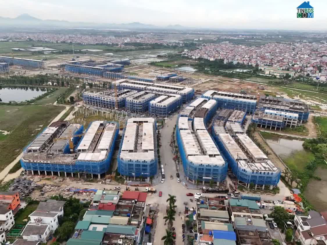 Ảnh Nhà Mặt Phố Hoàng Quốc Việt, DT75M2 Mặt Tiền 5m, Cao 5 Tầng Giá 17 Tỷ Lh;0931982626 0