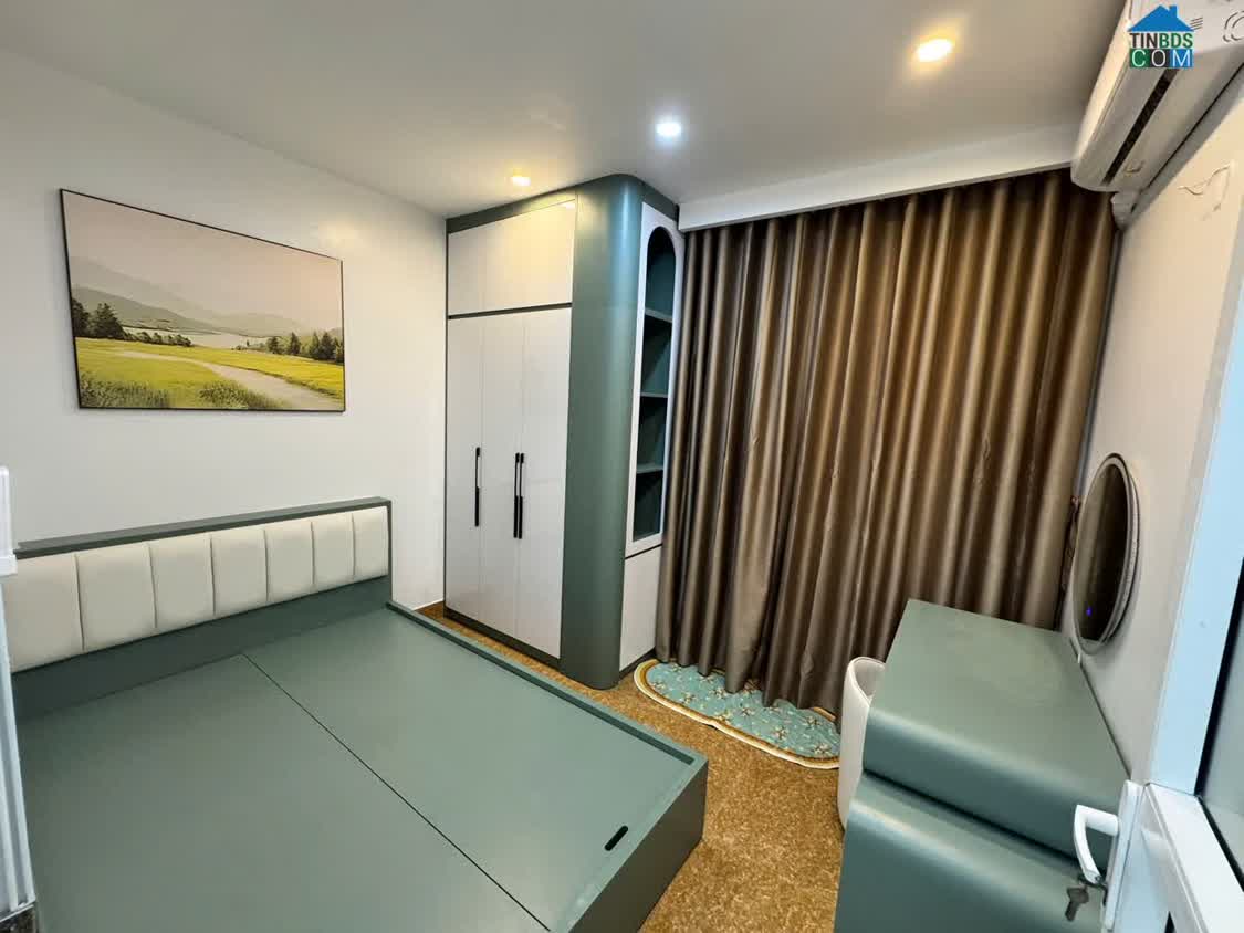 Ảnh Bán Nhà Bồ Đề – Trung Tâm Long Biên – Sát Phố Cổ – 40m² – 5 Tầng – Giá 10.X Tỷ 0