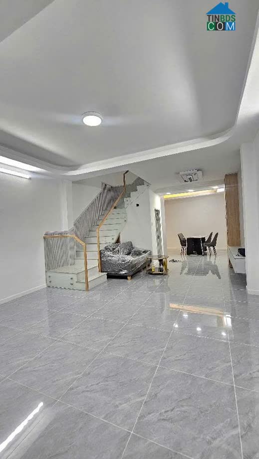 Ảnh Nhà Đẹp Ngay Trung Tâm Quận 7 Gần Các Trục Đường Chính 1